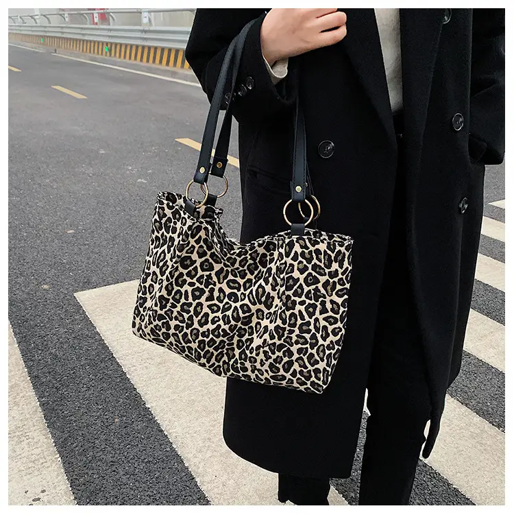 Leopard Print Large Capacity Women's Shoulder Bag — feature 11