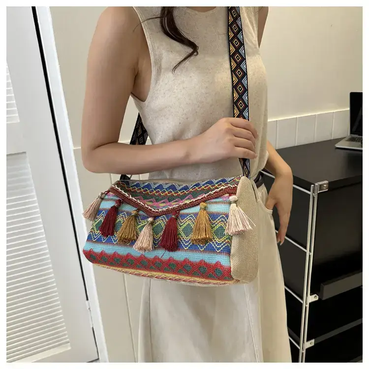 2023 Ethnic Tassel Shoulder Tote Bag with Tassels — feature 10