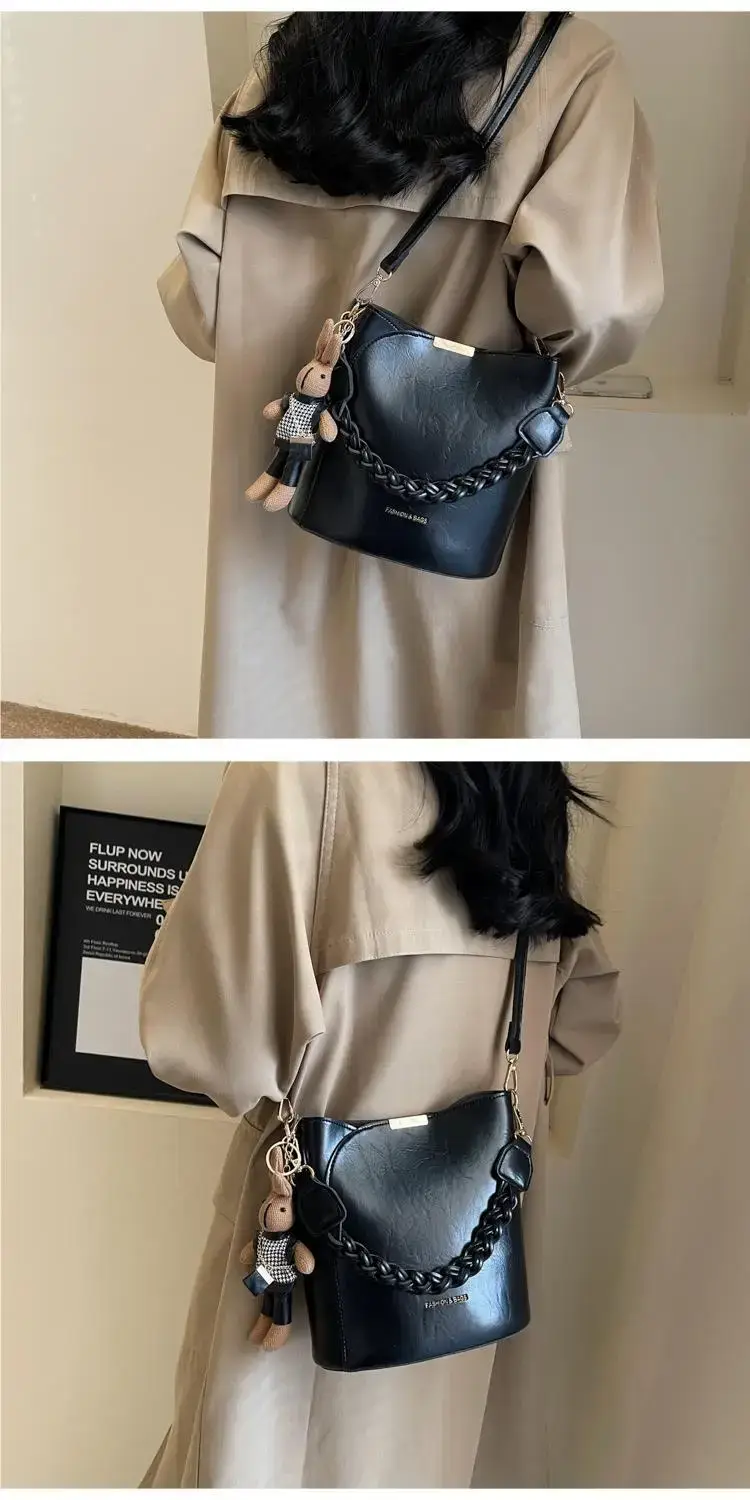 Black Bucket Bag for Women Retro Shoulder Messenger — feature 9