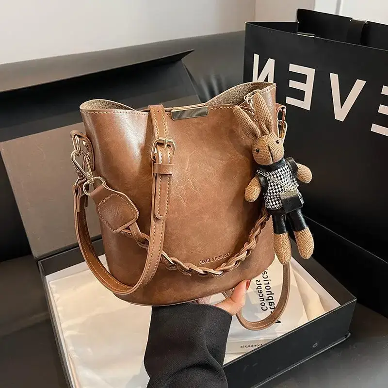 Black Bucket Bag for Women Retro Shoulder Messenger - Image 4