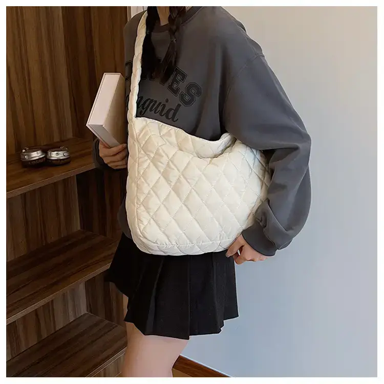 Yellow Quilted Shoulder Bag for Women 2024 Winter — feature 11
