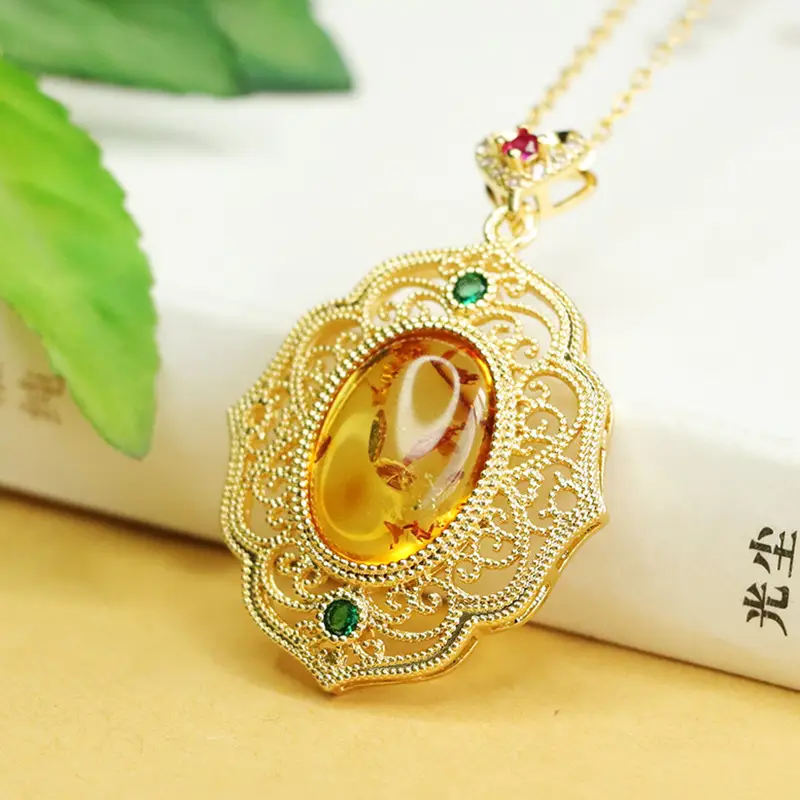 Vintage Gold Amber Pendant Necklace for Women - Image 3