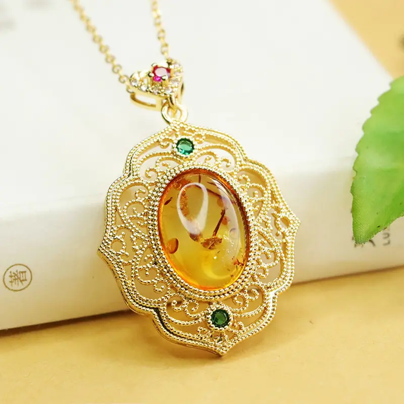 Vintage Gold Amber Pendant Necklace for Women - Image 4