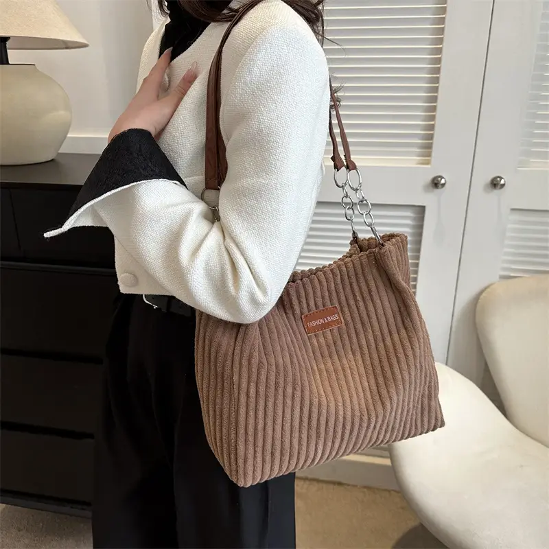 White Velvet Korean Style Shoulder Bag 2023 Winter - Image 7