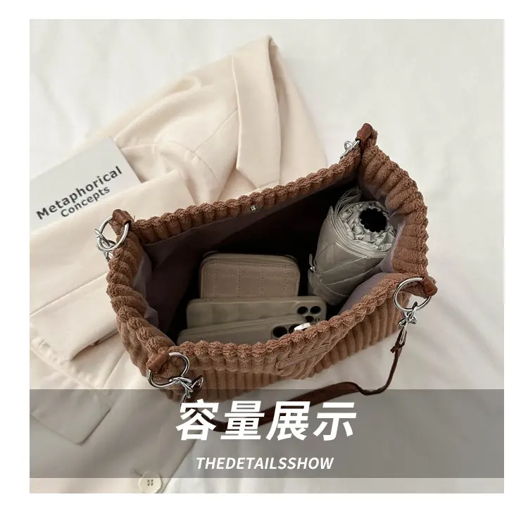White Velvet Korean Style Shoulder Bag 2023 Winter — feature 7
