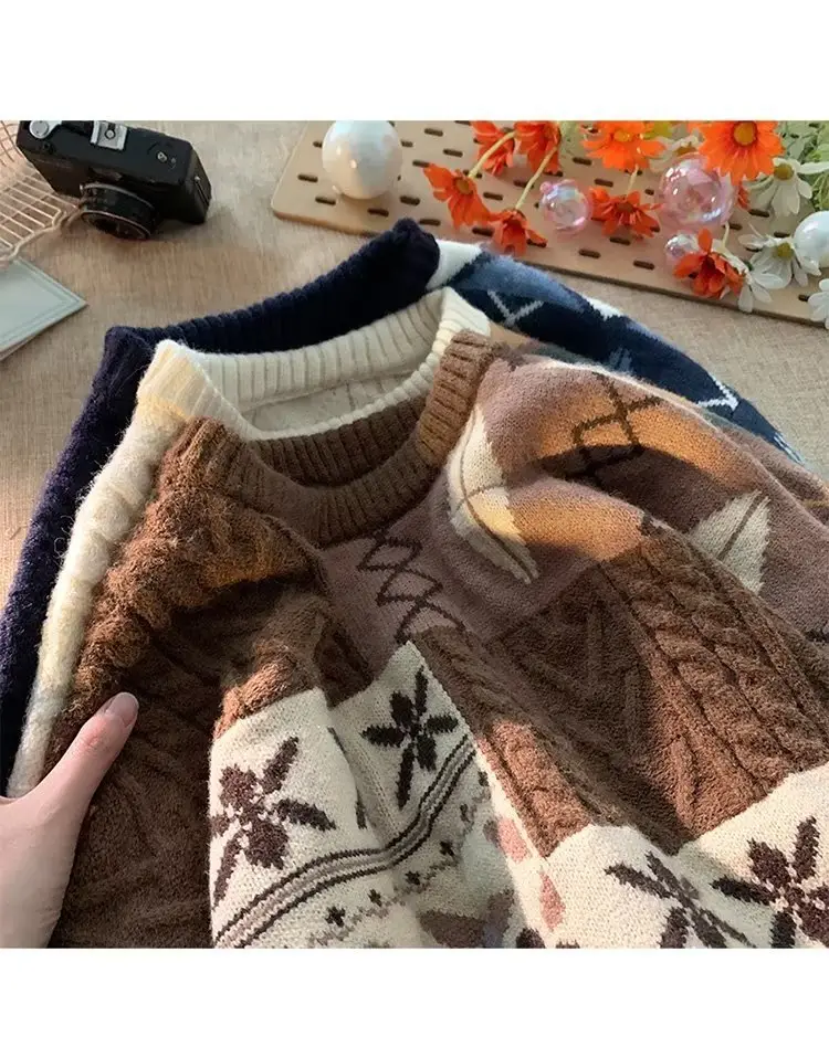 Japanese Retro Men's Winter Sweater Round Neck Pullover — feature 4