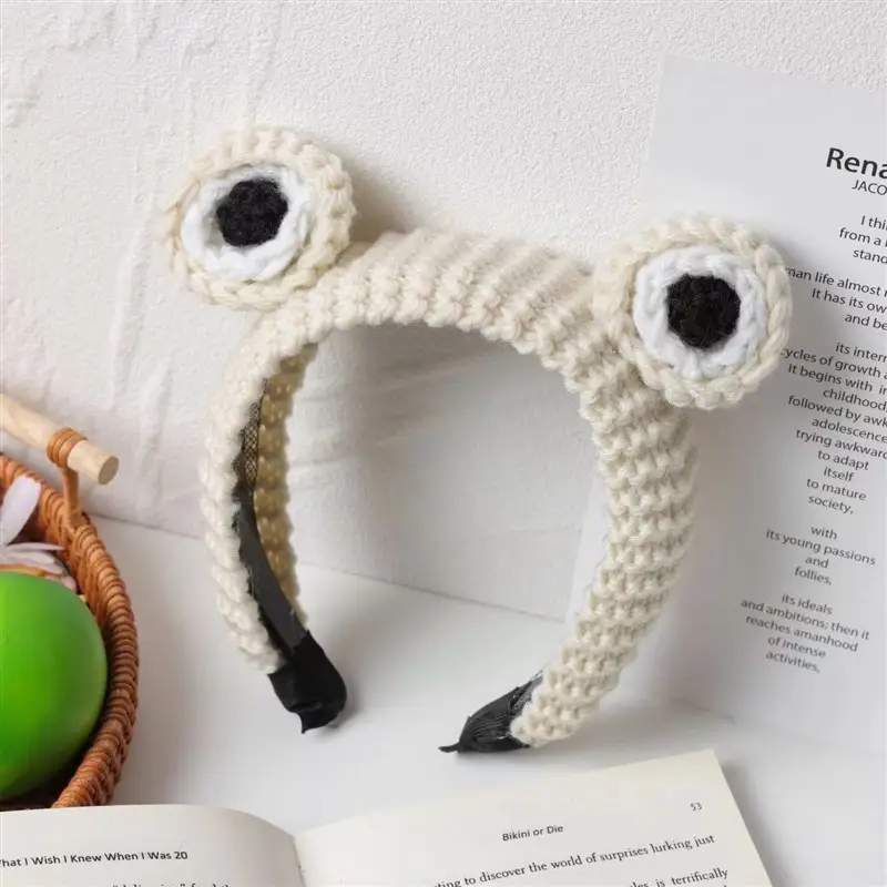 Green Wool Knitted Frog Headband with Big Eyes - Image 3