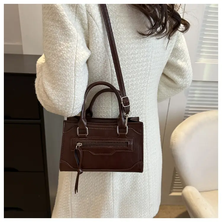 Women's Brown Leather Shoulder Messenger Bag Winter 2023 — feature 17