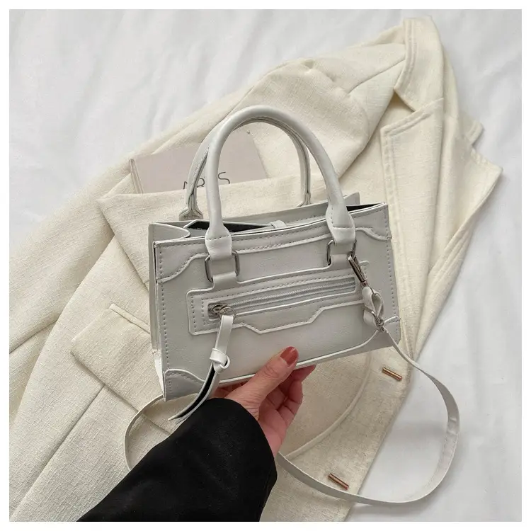 Women's Brown Leather Shoulder Messenger Bag Winter 2023 — feature 26