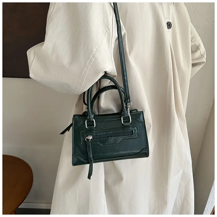 Women's Brown Leather Shoulder Messenger Bag Winter 2023 — feature 9