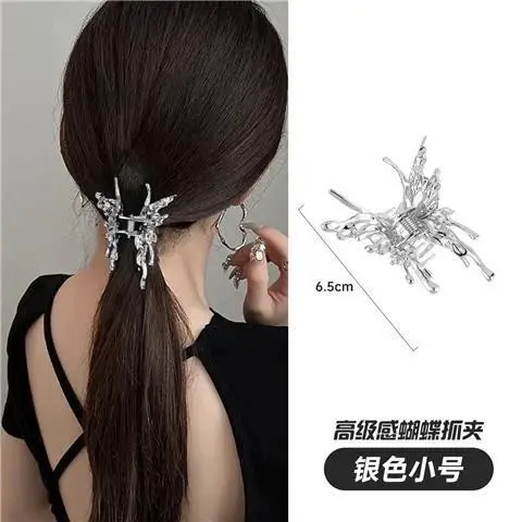 Feather Bow Hairpin with Pearl Earrings & Necklace - Image 6