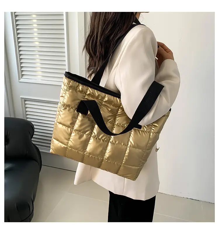 Black Quilted Tote Bag for Women Winter New Style — feature 25