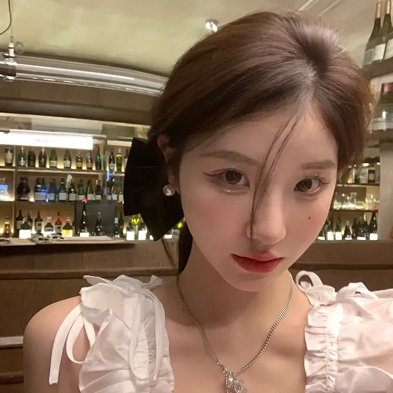 Oversized Black 3D Bow Hairpin Clip — feature 8