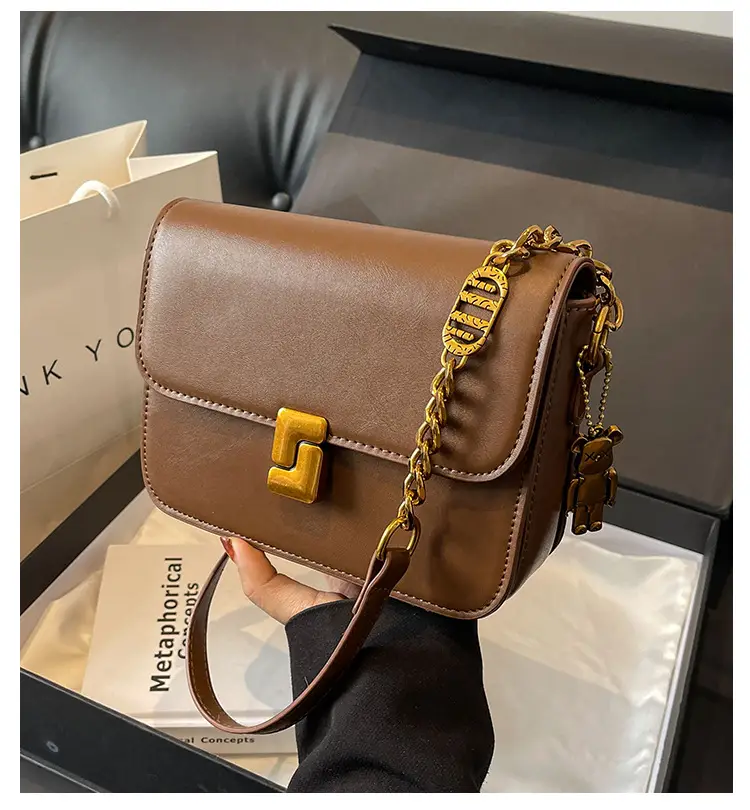 Black Crossbody Bag with Gold Chain & Clasp — feature 10