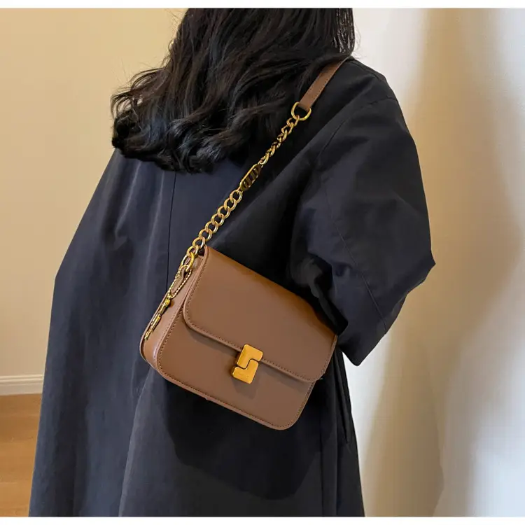Black Crossbody Bag with Gold Chain & Clasp — feature 20