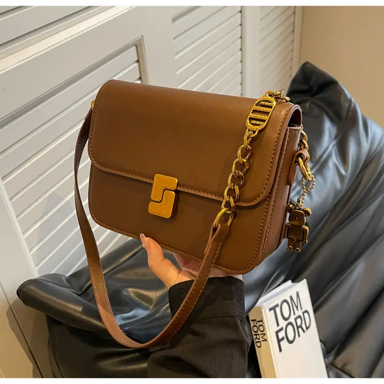 Black Crossbody Bag with Gold Chain & Clasp — feature 28