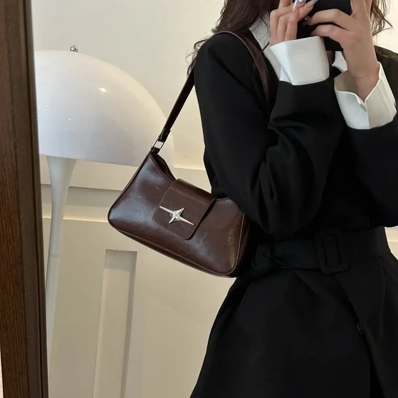 Black Star Logo Women's Shoulder Bag