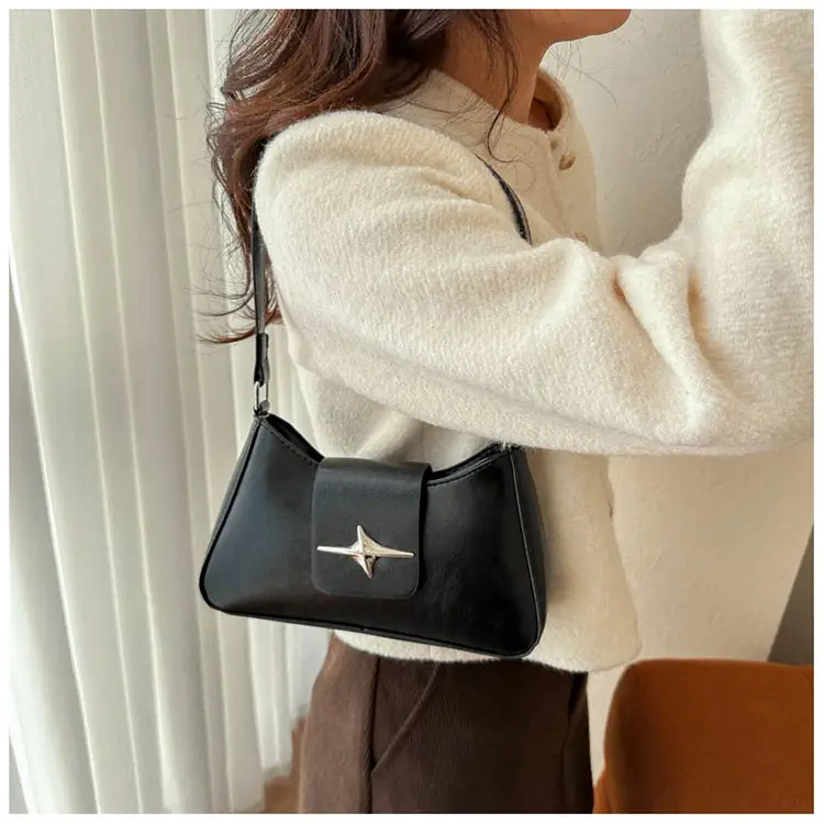 Black Star Logo Women's Shoulder Bag — feature 11