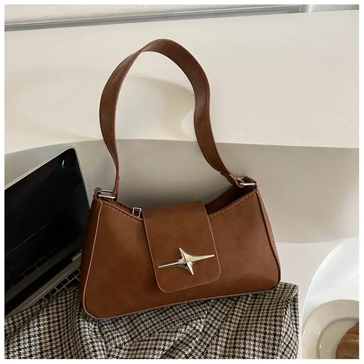 Black Star Logo Women's Shoulder Bag — feature 19