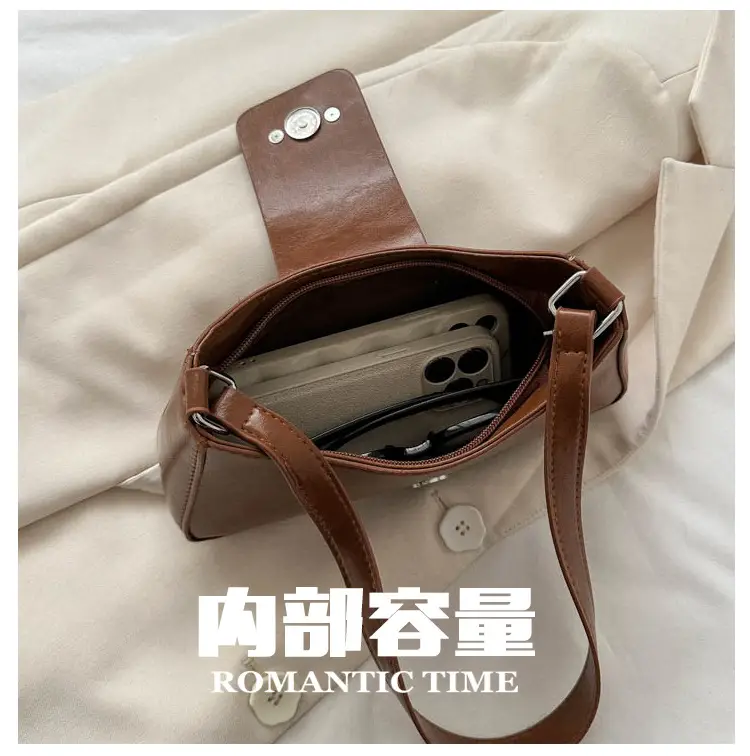 Black Star Logo Women's Shoulder Bag — feature 2