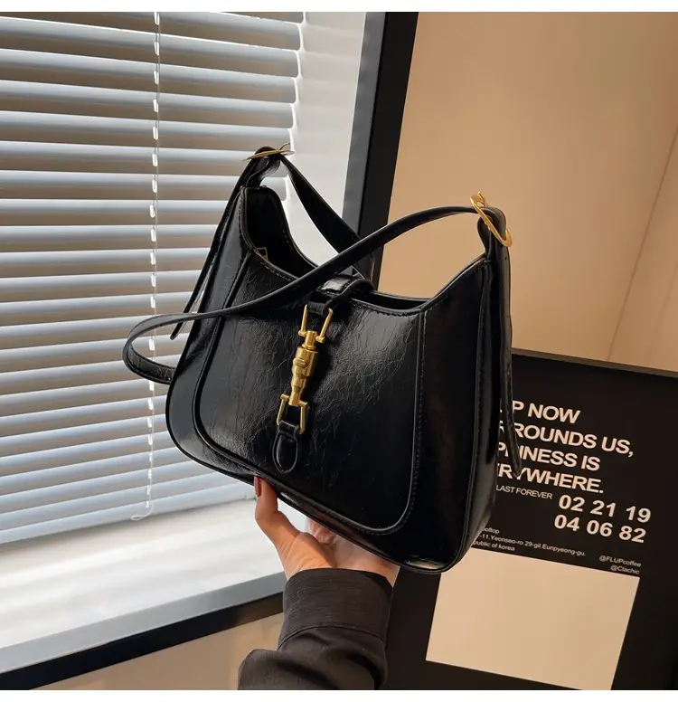 Women's Brown Leather Shoulder Bag 2023 Winter New Arrival — feature 14