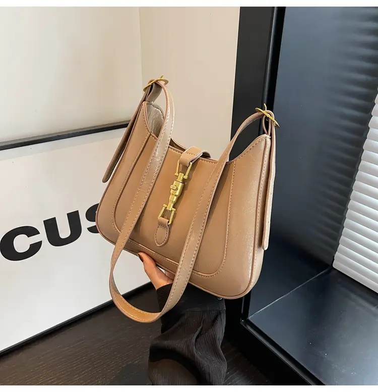 Women's Brown Leather Shoulder Bag 2023 Winter New Arrival — feature 15