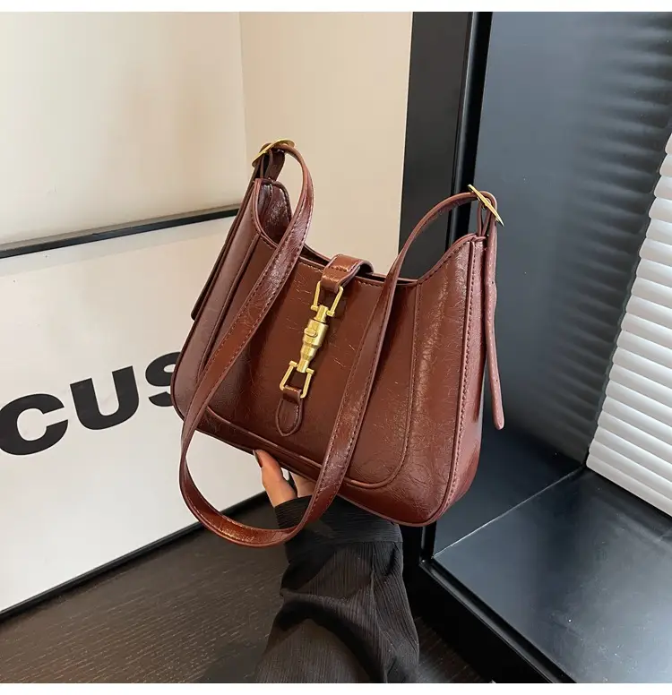 Women's Brown Leather Shoulder Bag 2023 Winter New Arrival — feature 16