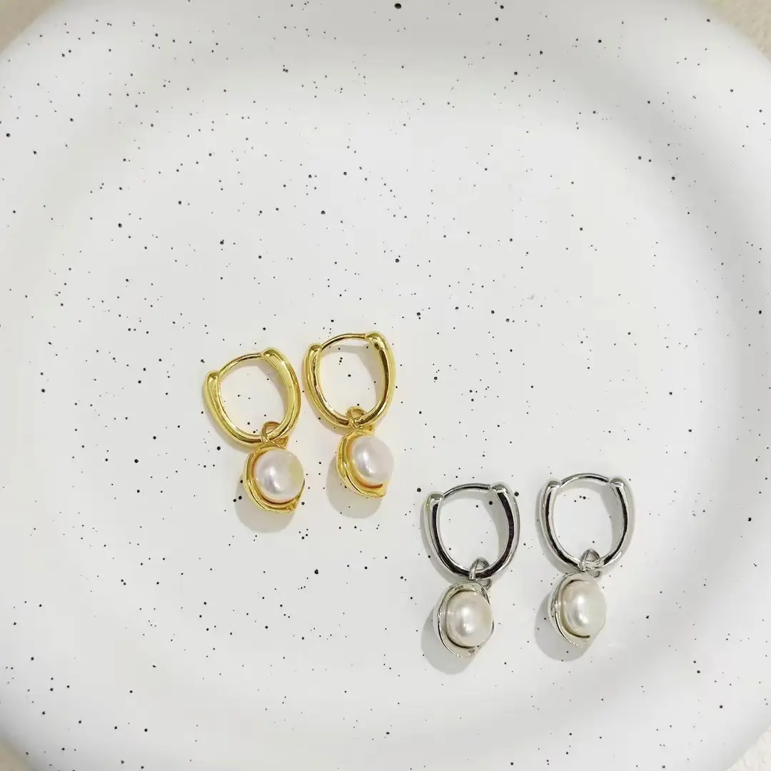 18K Gold Plated Pearl Earrings Set of 3 — feature 16