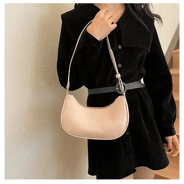 2024 Women's Black Shoulder Bag with Adjustable Strap — feature 10