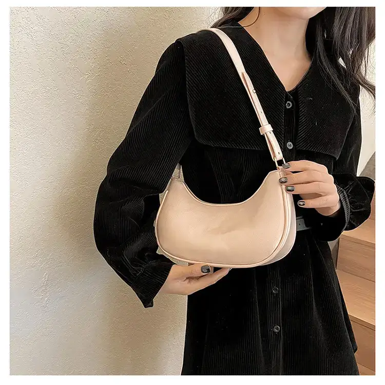 2024 Women's Black Shoulder Bag with Adjustable Strap — feature 11