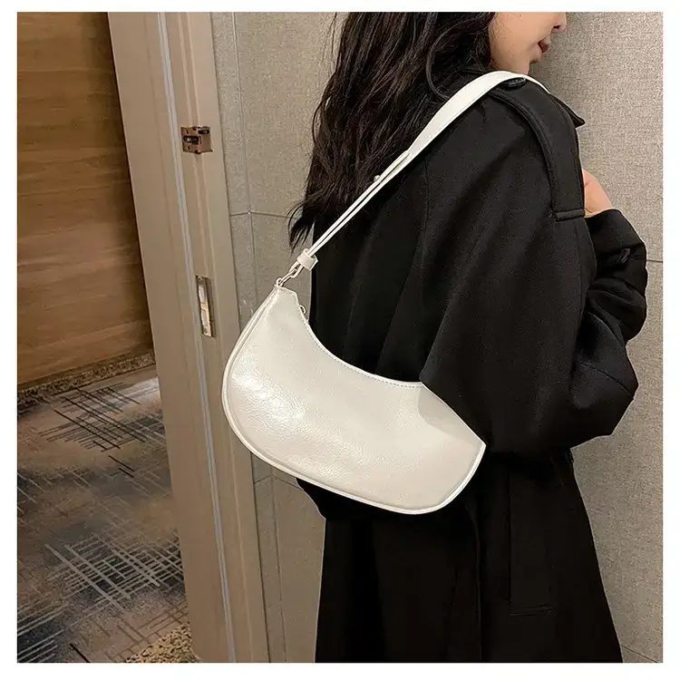 2024 Women's Black Shoulder Bag with Adjustable Strap — feature 15