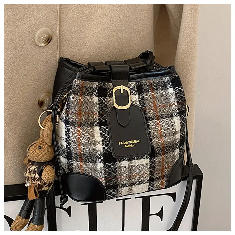 Plaid Woolen Crossbody Bag for Women Winter 2023 - Image 3