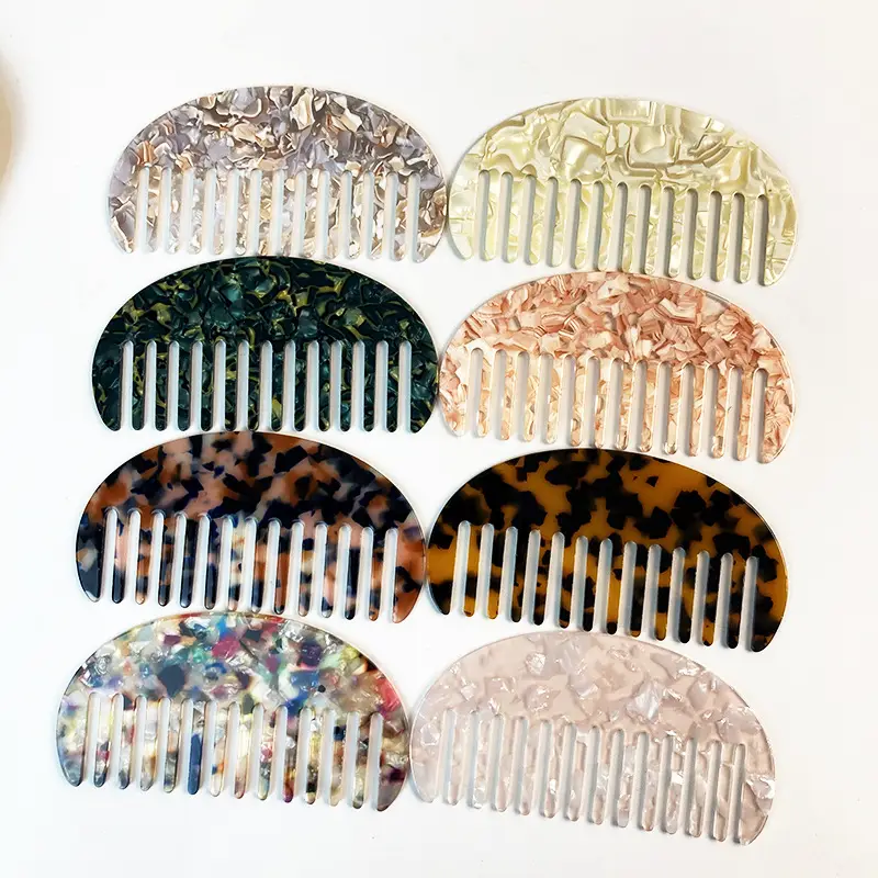 Retro Tortoishe Hair Comb for Girls Travel Barber — feature 1