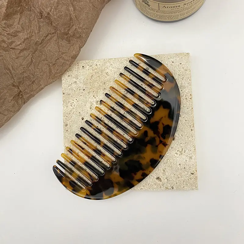 Retro Tortoishe Hair Comb for Girls Travel Barber - Image 3