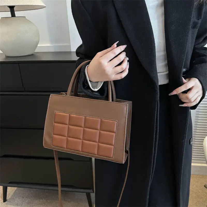 Korean Style Textured Shoulder Bag for Women 2023 - Image 9