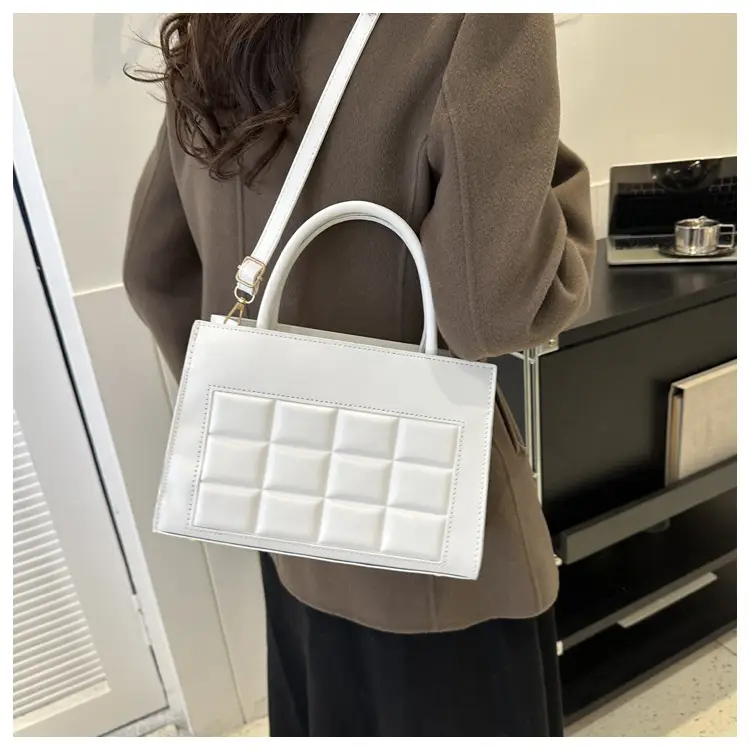 Korean Style Textured Shoulder Bag for Women 2023 — feature 18