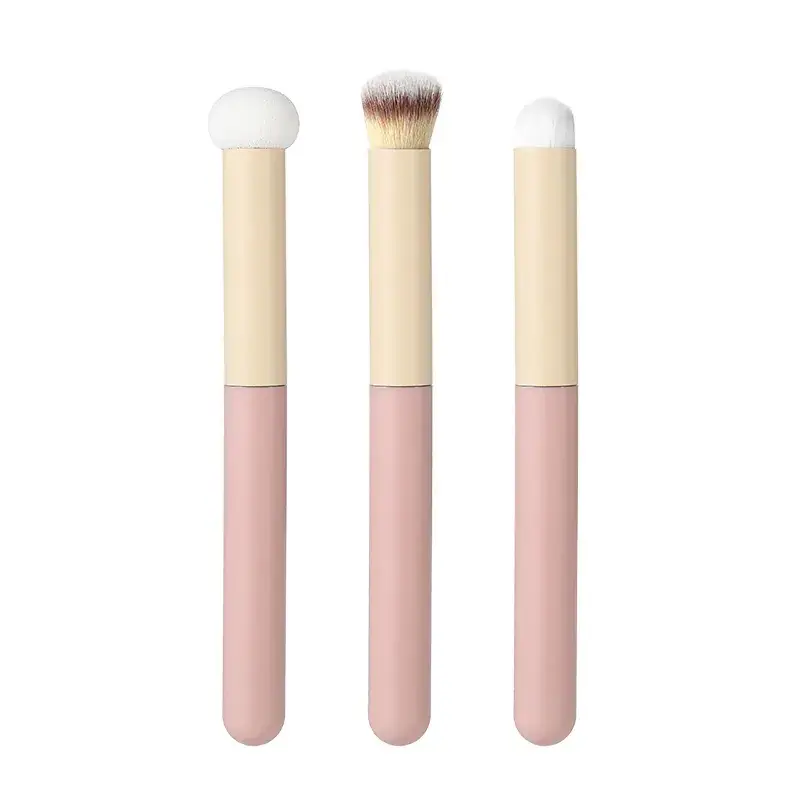 Dual-Use Concealer Brush for Wet & Dry Makeup - Image 9