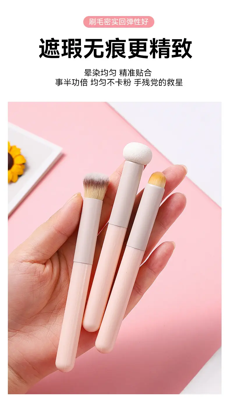 Dual-Use Concealer Brush for Wet & Dry Makeup — feature 4
