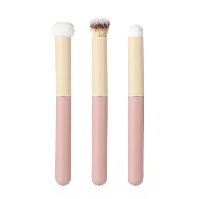 Dual-Use Concealer Brush for Wet & Dry Makeup - Image 4