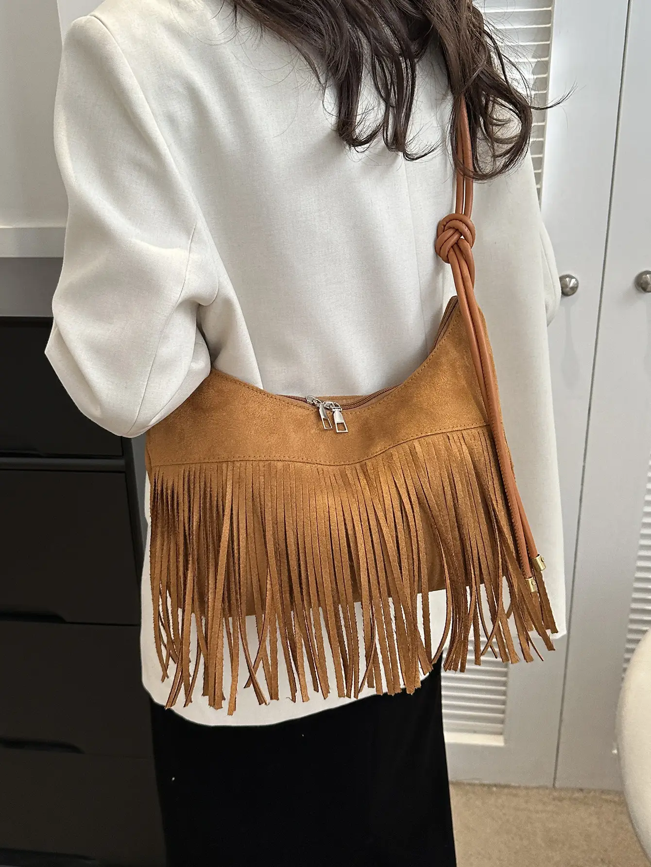 Tassel Crossbody Bag Women Winter Shoulder Bag Brown White - Image 6
