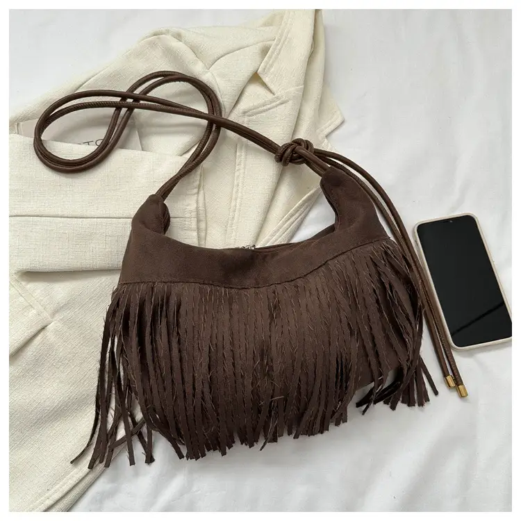 Tassel Crossbody Bag Women Winter Shoulder Bag Brown White — feature 10