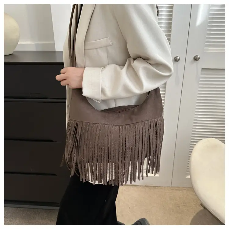 Tassel Crossbody Bag Women Winter Shoulder Bag Brown White — feature 22