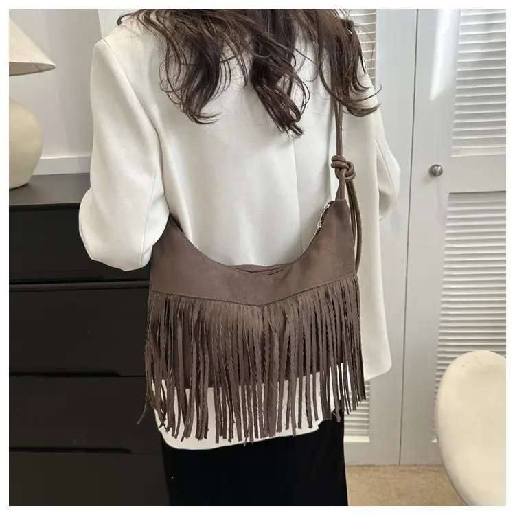 Tassel Crossbody Bag Women Winter Shoulder Bag Brown White — feature 23