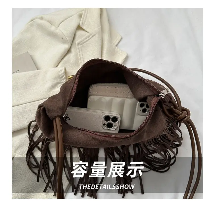 Tassel Crossbody Bag Women Winter Shoulder Bag Brown White — feature 7