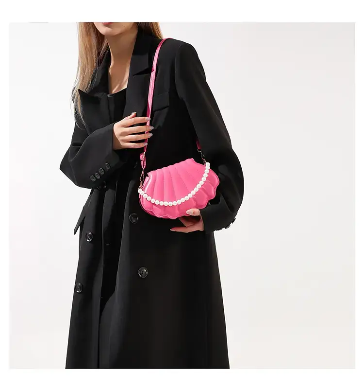Women's Pink Pearl Shell Shoulder Bag 2024 — feature 10