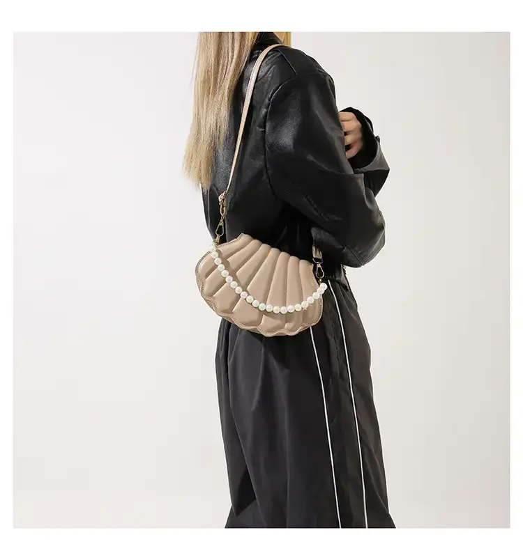 Women's Pink Pearl Shell Shoulder Bag 2024 — feature 16
