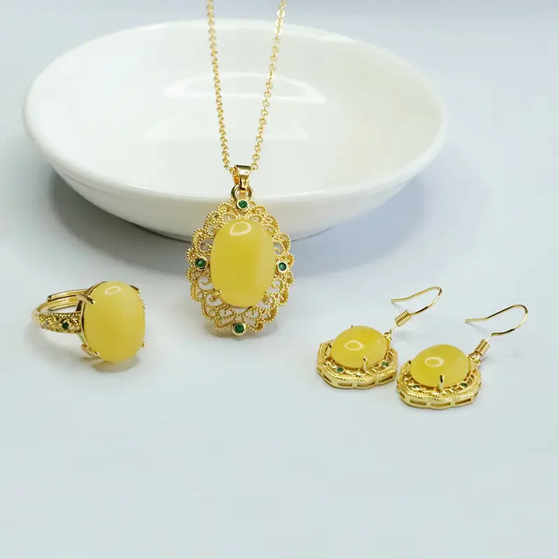 Guan Yu Natural Amber Three-Piece Set Gold Plated