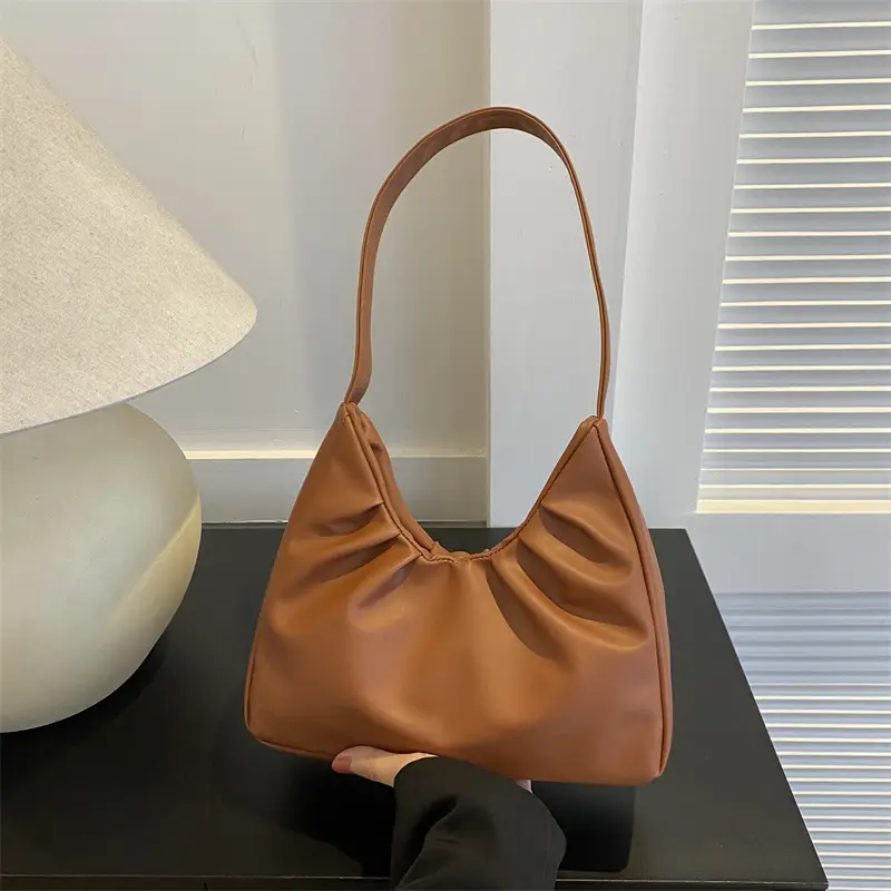 Black Retro Crossbody Bag for Women 2023