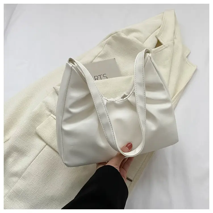 Black Retro Crossbody Bag for Women 2023 — feature 20