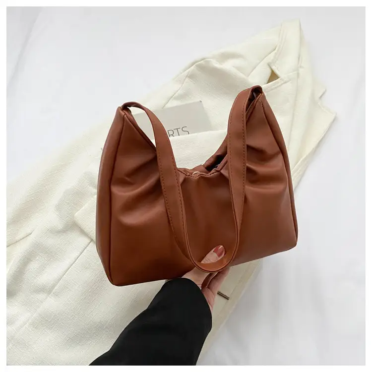 Black Retro Crossbody Bag for Women 2023 — feature 24